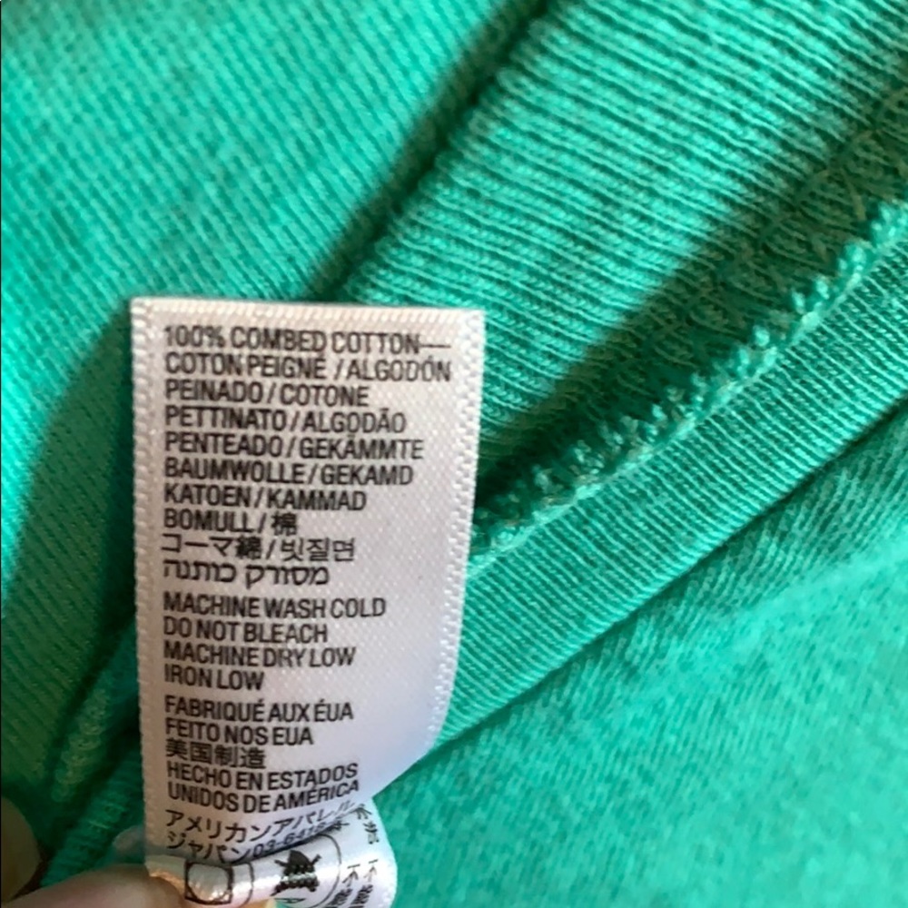 T-Shirt - Picture 4 of 4